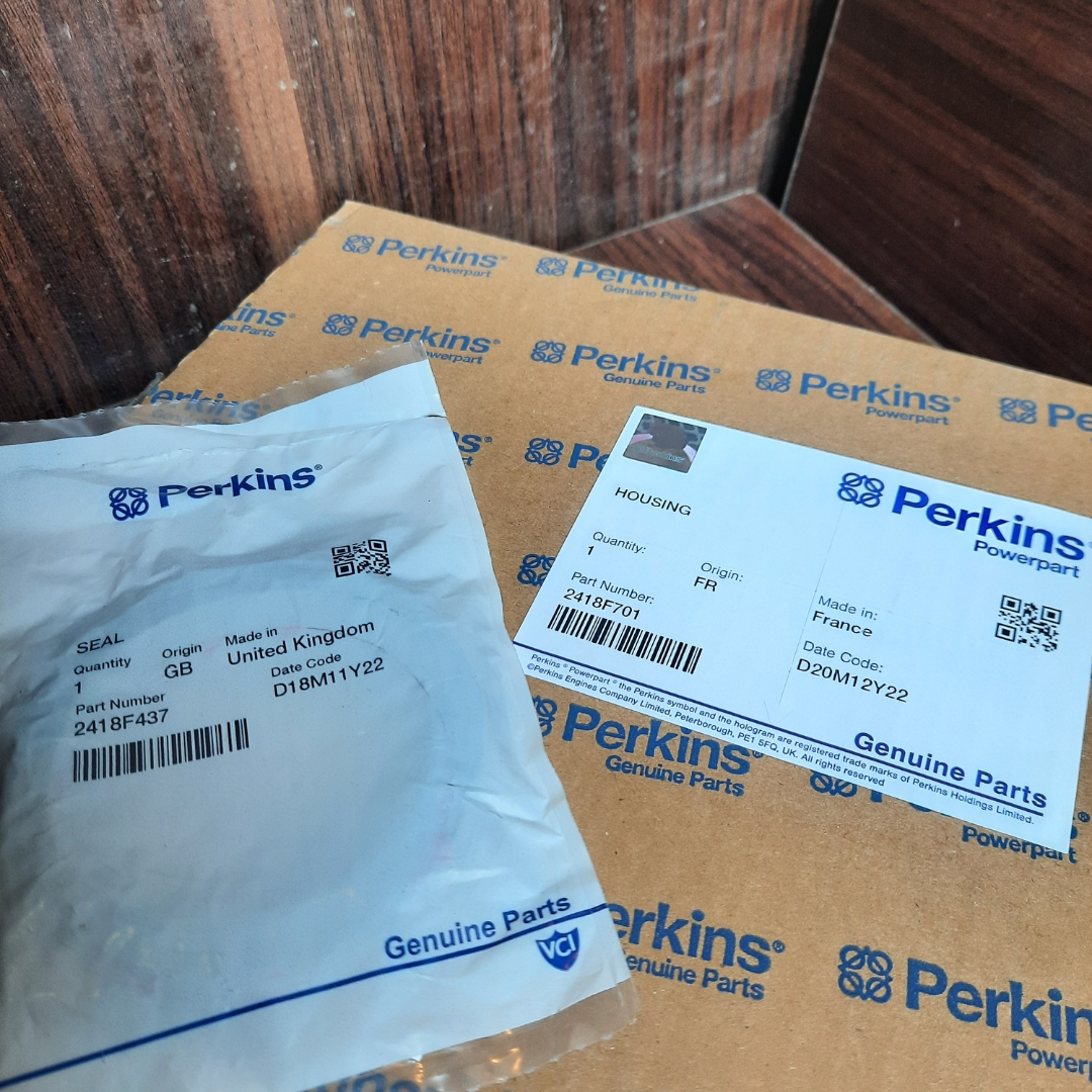 کاسه نمد سر و ته میل لنگ تراکتور فرگوسن ۳۹۹ ( موتور پرکینز ۱۰۰۴ ، ۱۰۰۶ ) برند : اصلی