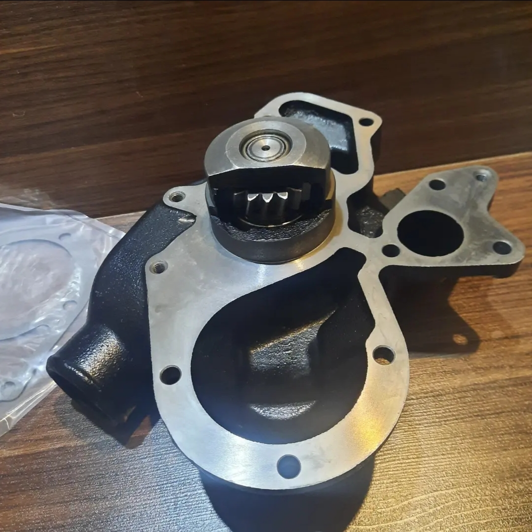 واتر پمپ موتور پرکینز ۱۱۰۶ ( تراکتور مسی فرگوسن ۶۲۹۰ )