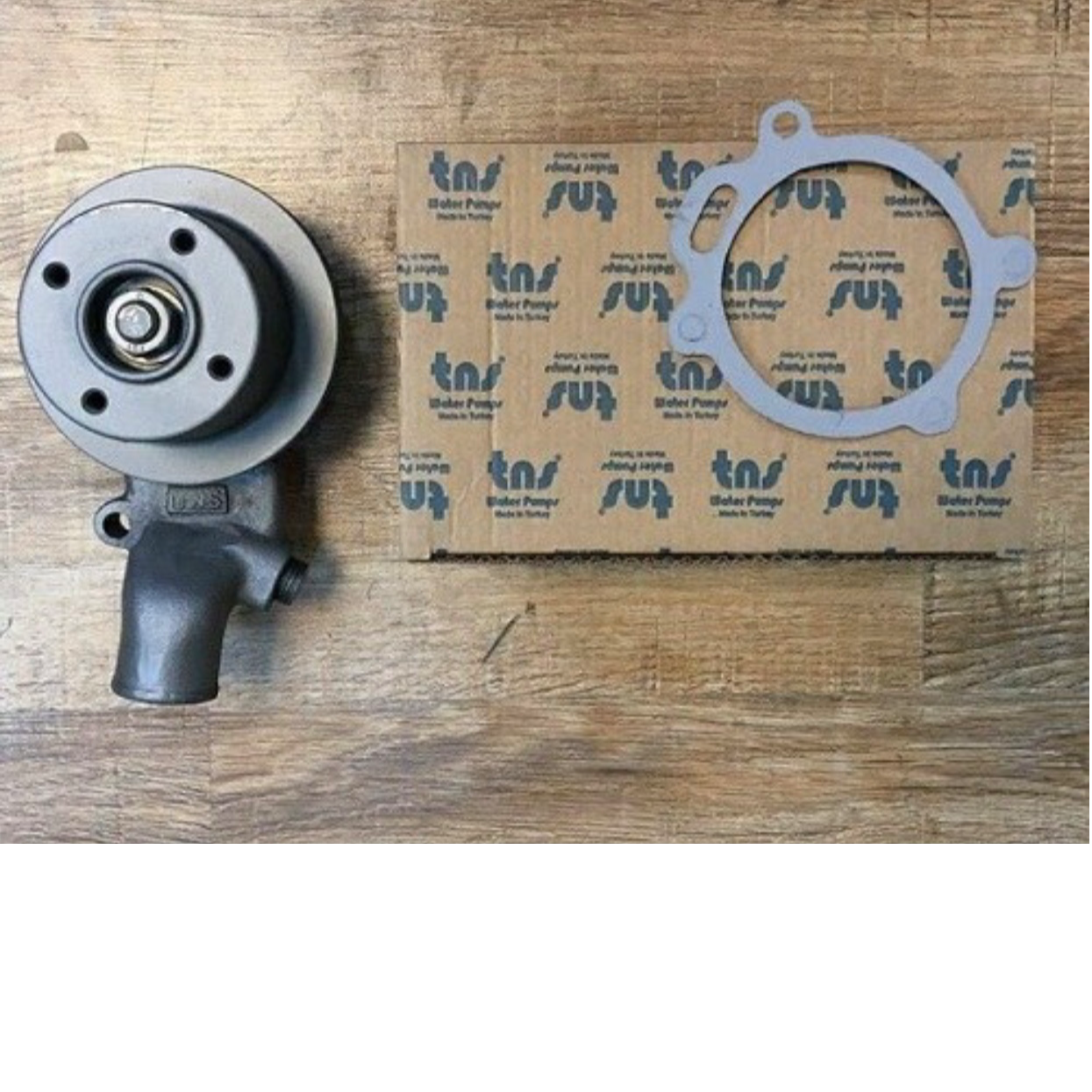 واترپمپ موتور پرکینز TNS ترکیه سری ۴۲۳/۶ . ۴۲۴/۸ (تراکتور ۲۸۵ - لیفتراک سهند)